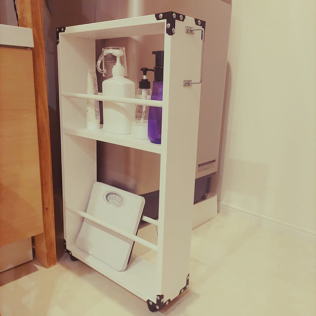 Bathroom,収納,デッドスペース,ハンドメイド,男前,DIY,1×6材使用,セリア,キャスター付き,3方面補強金具,TURNER'S MILK PAINT,スノーホワイト piccoloの部屋