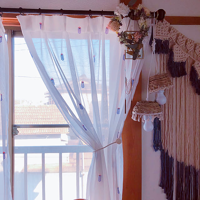 ナチュラル,カーテンタッセル,マグネットタッセル,100均大好き,100均の雑貨,セリア,Bedroom y.hの部屋