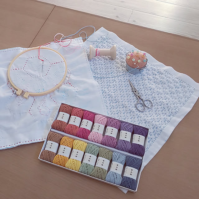My Desk,刺し子,草木染の糸,Daiso ku-kaiの部屋