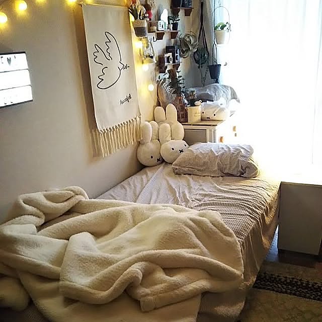 Bedroom,ふかふかで気持ちいい,ZINUS,男前も可愛いも好き,生活感たっぷり,賃貸でも諦めない！,古い賃貸,こどもと暮らす,子どもと暮らす,モニター商品,サイドチェスト,RoomClipショッピング Yurieの部屋