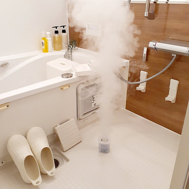 Bathroom,カビ予防,おふろの防カビくん煙剤,防カビくん煙剤,きれいを保つ,お風呂掃除,LIXILユニットバス,システムバスルーム アライズ,LIXIL,お風呂の定期的丸洗い,訪問ありがとうございます♡,コメントお気遣いなく♡,みなさんに感謝です♡,minneオープンしてます♡ suzuの部屋