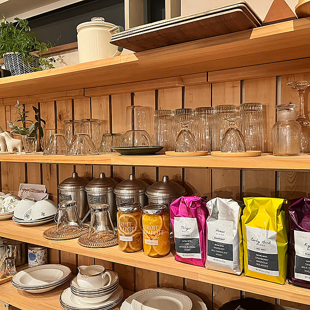 Kitchen,コンポート,coffee,DEAN&DELUCA,癒し,カフェ風,雑貨好き,おうち時間,花とグリーンのある暮らし,お家時間を楽しむ♪,平家の家,心地よく暮らす工夫,ガラス雑貨,キッチン引き出し収納 rinrinの部屋