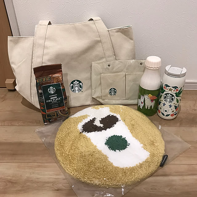 Overview,STARBUCKS COFFEE,あけましておめでとうございます♡,新年のご挨拶,スタバ福袋2025,スタバ福袋,スタバ,プチ贅沢,ナチュラル,雑貨,癒し,くつろぎ,こどもと暮らすインテリア,子どもと暮らす,こどもと暮らす,おうち時間,買ってよかったもの,心地よい暮らし,季節を楽しむ暮らし,リラックス空間 Hanaの部屋
