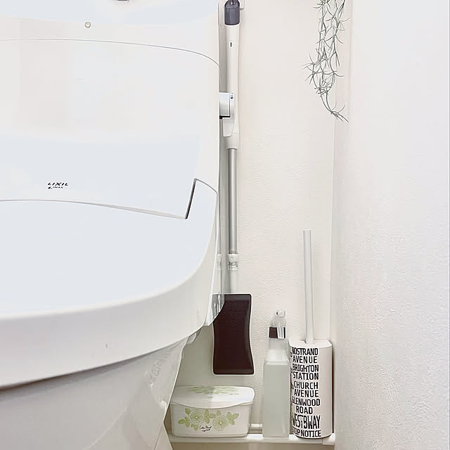 浮かせる収納,トイレの床掃除,トイレ掃除道具収納,暮らしの味方,クイックルしやすい部屋,小掃除,クイックル,収納アイデア,男前インテリア,クイックルホームリセット泡クリーナー,無印良品,夏休み,掃除道具収納,モニター当選ありがとうございます,ポラス分譲,手軽にお掃除,いいね、フォロー本当に感謝です♡,Room Clipとの出会いに感謝✳︎,Bathroom adamoの部屋