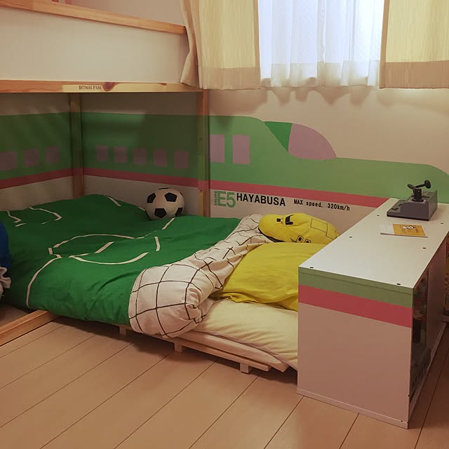 Bedroom,養生テープ,電車,IKEA,DIY,こども部屋,イイネありがとうございます♪,保存ありがとうゴザイマス(^^),ぺんぎんはどこだ tomozoh3の部屋