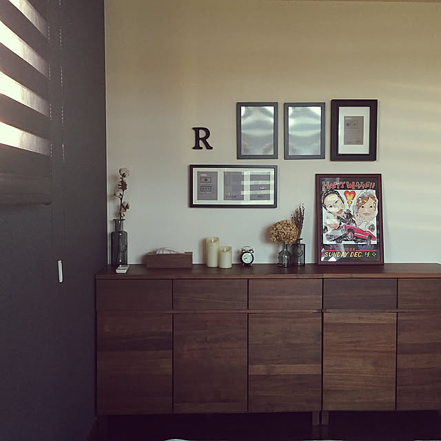 Bedroom,ルミナラ,ボーダーロールスクリーン,アクセントクロス,ドライフラワー,イケア,シンプル,無印良品,ニトリ umeko.の部屋