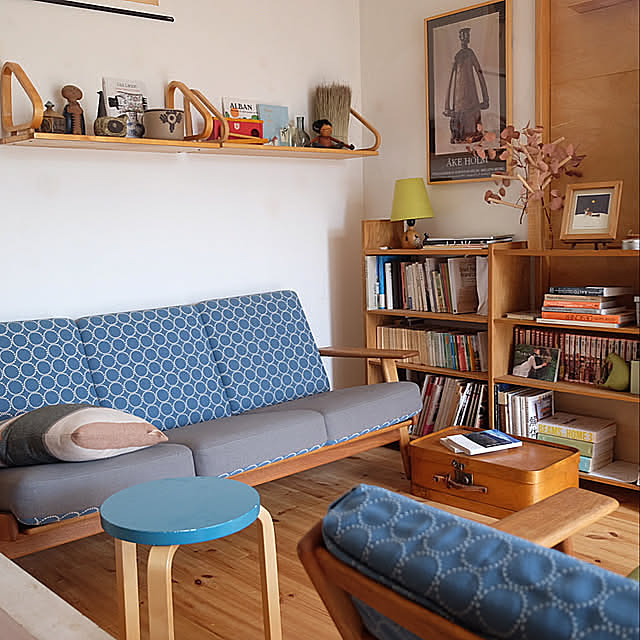 ミナペルホネン,アルヴァアアルト,アアルト,ソファ,北欧ヴィンテージ 家具,GE290,木のある暮らし,DIY,収納家具,DIY家具,オーク材,本棚,飾り棚,北欧インテリア,中古住宅,北欧ヴィンテージ,ハンス J ウェグナー,Lounge tuidoの部屋
