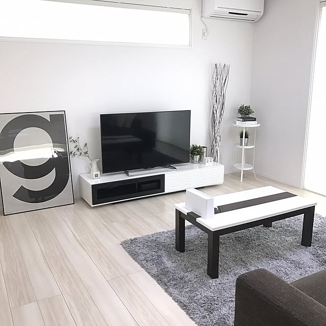 Lounge,白が好き,モノトーン,フェイクグリーン,アイスマート,一条工務店,シルバー,北欧,IKEA YUNの部屋