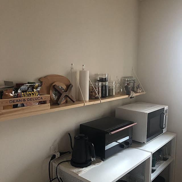 Kitchen,キッチン,ふたり暮らし,賃貸インテリア,賃貸でも諦めない,シンプルな暮らし,二人暮らし,ナチュラルインテリア,キッチン雑貨,amadana トースター,amadana,DEAN&DELUCA,IKEA,DIY,DIY棚,チャーミークリア,BALMUDA,BALMUDA The Pot tamago1215の部屋