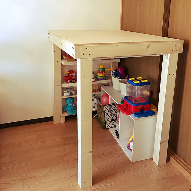 おもちゃ収納,子供部屋,2×4材,ロフト,秘密基地　キッズスペース,秘密基地,DIY,収納棚,ハンドメイド iam-nachikoの部屋