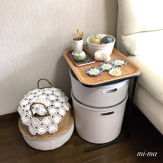 Bedroom,スチールトレースタンド,やわらかポリエチレンケース,無印良品,かご収納,ハンドメイド,モチーフつなぎ,編み物,シンプルライフ,マンション,かぎ針 編み物 mi-maの部屋