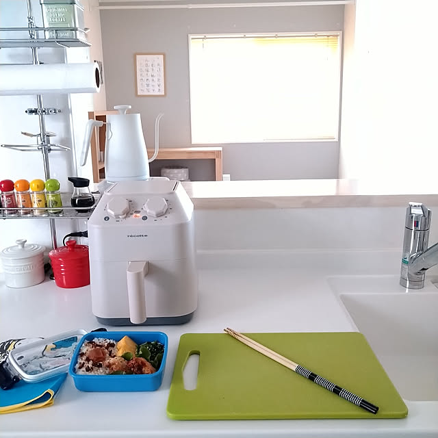 Kitchen,5人家族,おうち見直しキャンペーン,モニターのためコメお気遣いなく,子供のいる暮らし,ノンフライヤー,こどもと暮らす。,便利家電,お弁当,RoomClipショッピング,男の子3兄弟,普通の家,レコルト　エアーオーブン,recolte,山善温調ケトル,プチトマト買ってくれば良かった…,料理下手 woodstockの部屋