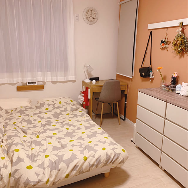 デスク,ダブルベット,チェスト,IKEA,北欧,ナチュラル,スワッグ,Bedroom neneの部屋