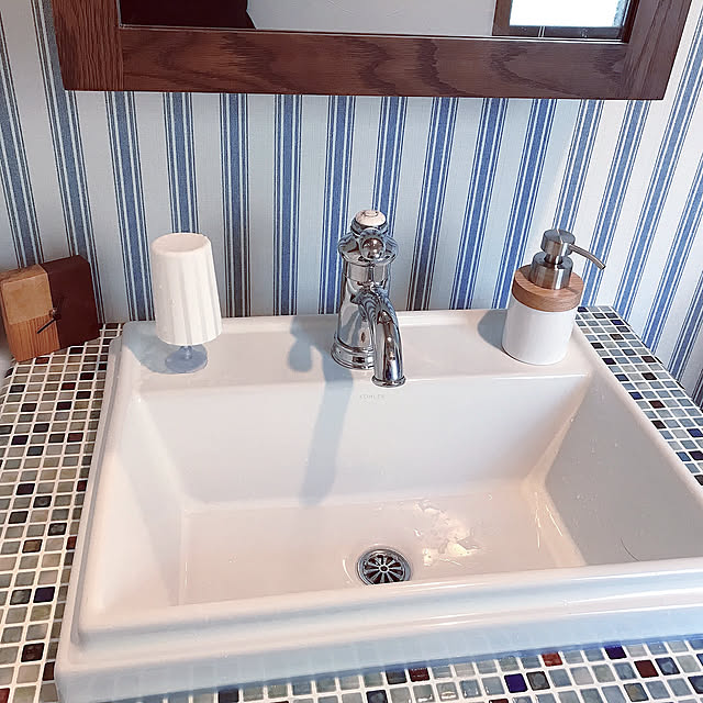 スタジオクリップ,コンランショップ,ウッドワンの洗面台,いいね&フォローありがとうございます☆,中古住宅築約20年,リフォームの記録,狭いお風呂と洗面所,Bathroom m.i.b.x3001の部屋