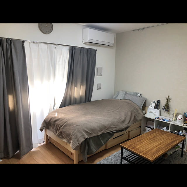 シンプルが好き 無印良品のベッドを取り入れた寝室10選 Roomclip Mag 暮らしとインテリアのwebマガジン シンプルが好き 無印良品のベッドを取り入れた寝室10選 Roomclip Mag 暮らしとインテリアのwebマガジン