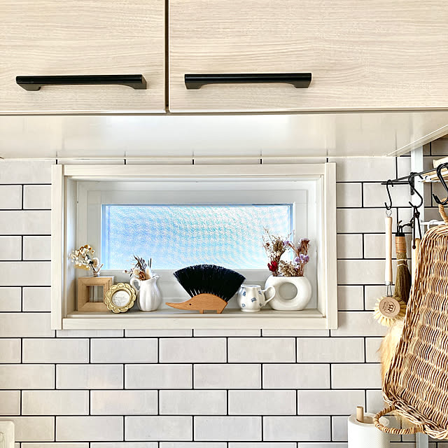 Kitchen,リクシルキッチン,ホワイトキッチン,ホワイトナチュラル,サブウェイタイル風壁紙,壁紙,ナチュラルインテリア,100均,プチプラインテリア,複数投稿です,お掃除グッズ,レデッカー hi_naの部屋