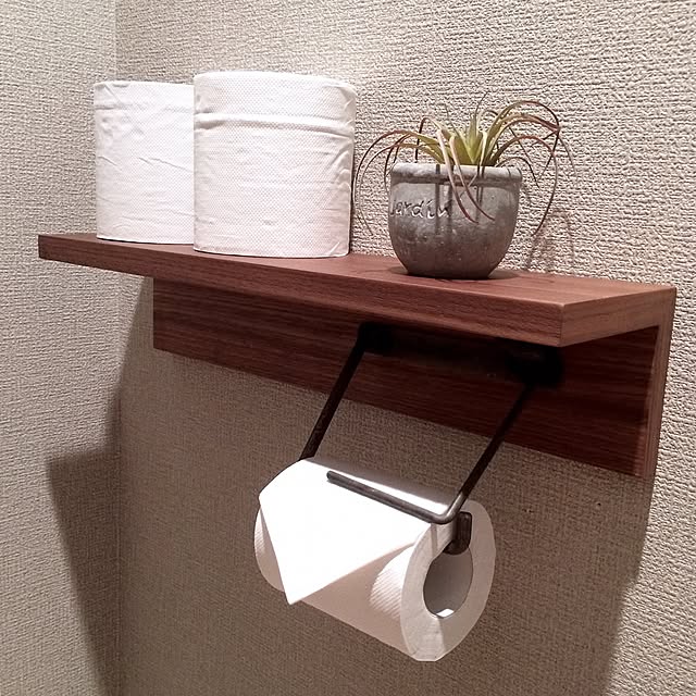 Bathroom,セリア,トイレットペーパー,いなざうるす屋×nikoand...,無印良品,壁に付けられる家具,DIY,フェイクグリーン,二人暮らし,マンション,いなざうるす屋さん someday-5の部屋