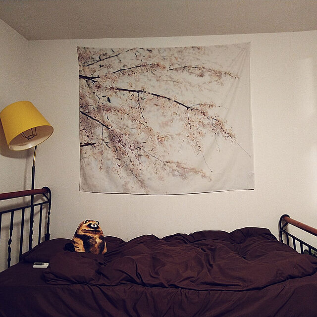 Bedroom,一人暮らし,照明,物を置かないと広く使える,タペストリー,桜 hideyoshiの部屋