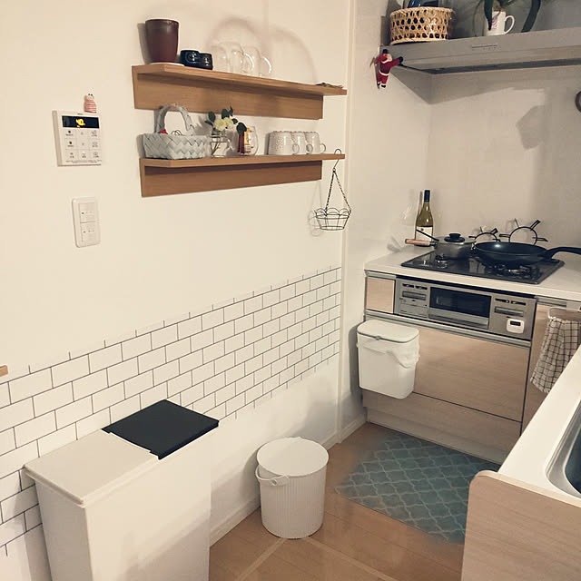 Kitchen,シンプリスト,北欧,オムニウッティ,ミニマム,北欧インテリア,白が好き,二階リビング,ほんとは何も置きたくないけどね。,こどもと暮らす,整理収納アドバイザー１級,ルームクリップマグ掲載♡ pinponmamの部屋
