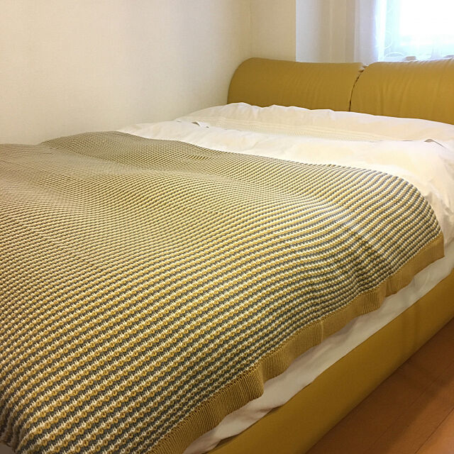 Bedroom,IKEAのブランケット,黄色が好き♥︎,IKEA,シンプルライフ,ミニマリストになりたい,マンション暮らし,もたない暮らし Tomokoの部屋