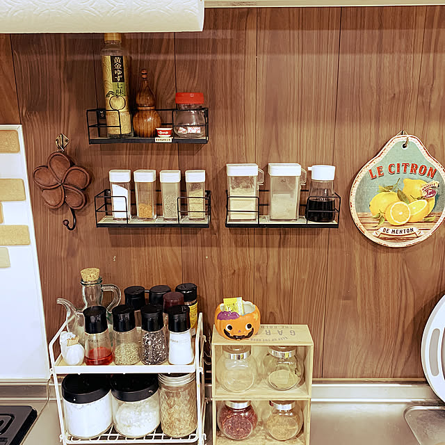 アイアンラック,鍋敷き,ハロウィン雑貨,調味料置き,セリアの雑貨,100均木箱リメイク,100均DIY,Kitchen NAOの部屋