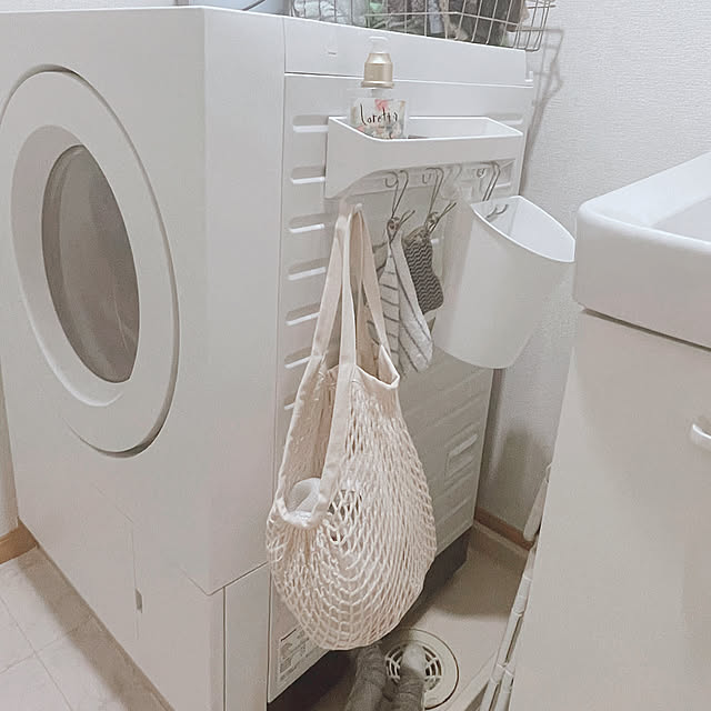 Bathroom,吊るす収納,ワイヤーバスケット,無印良品,ニトリ,洗濯機まわりの収納,2LDK,2人暮らし,賃貸でも諦めない!,ドライフラワーのある暮らし,すきなものに囲まれた暮らし,セカンドライフ,『RCカントリー倶楽部☆』,IKEA,ネットバスケット,3COINS akoの部屋