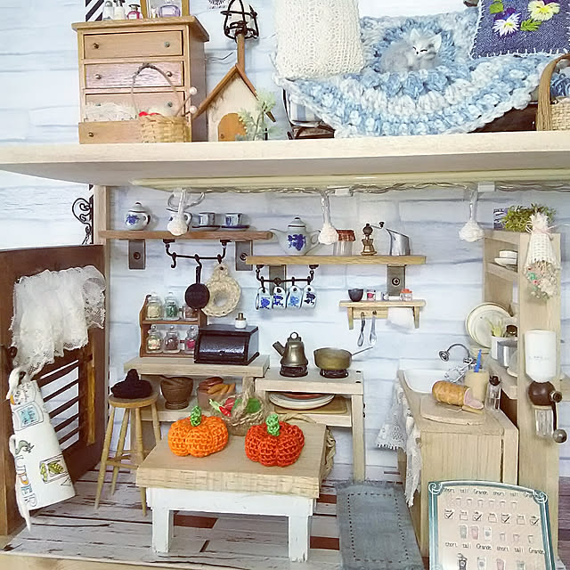 My Shelf,ハロウィン,100均,廃品利用,端材利用,編み物,カボチャ,ミニチュア,ドールハウスDIY,ハンドメイド -Netemo-sametemo-の部屋