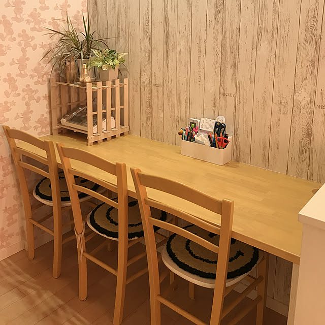 My Desk,書斎,どこで●●しているの,仕事をするところ,10000人の暮らし,イベント参加中,注文住宅,ディズニー,観葉植物,暮らしを楽しむ,北欧,収納,10分でできる,Instagramやってます,カントリー,新築,100均,三井ホーム,インテリア,DIY,マイホーム,手作り,〇〇の置き場所 m.dialyの部屋