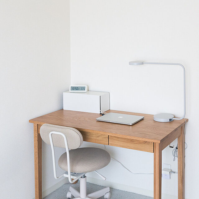 My Desk,ナチュラル,一人暮らし,シンプル,シンプルライフ,ミニマリスト,無印良品,ミニマリストに憧れて small.minimalの部屋