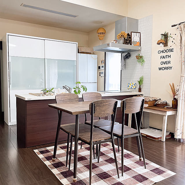 Kitchen,オープンキッチン,ダイニングテーブル,ラグ,購入品,Temu,チェック柄,ブラウン,模様替え,プチプラインテリア,ブラウンが好き,minneやってます♩* -Riley-mama.-の部屋