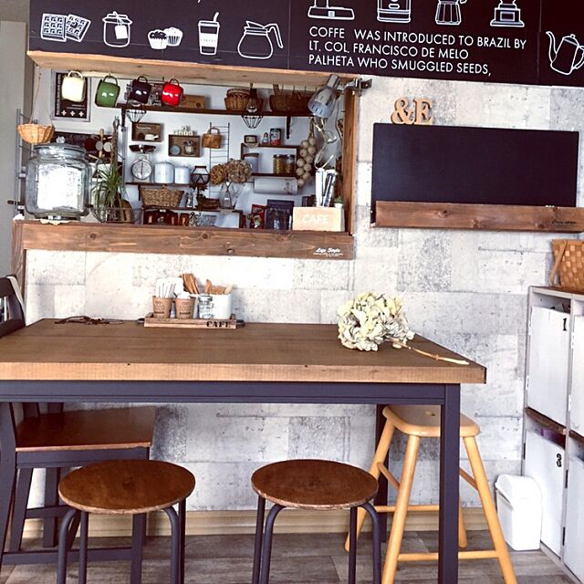 いつまでもいたくなる憧れのカフェ風キッチン実例集 Roomclip Mag 暮らしとインテリアのwebマガジン