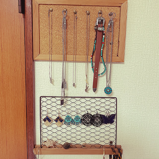 アクセサリー収納,100均,アンティーク,DIY,レトロ,一人暮らし,セリア,アパート暮し,ダイソー,雑貨,On Walls minatoの部屋