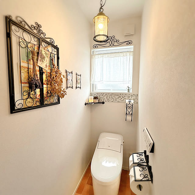 Bathroom,トイレのインテリア,ブロカント,フランスアンティーク,南欧風,ディスプレイコーナー,プロヴァンス風 Hatsuneの部屋