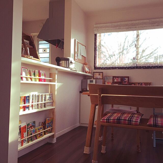 My Shelf,リビングダイニング,絵本棚,DIY,ディアウォール,北欧,こどもと暮らす,いいね！ありがとうございます！ kirinchanの部屋