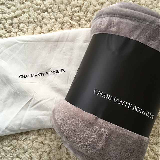 伝説の毛布,朝ベッドから出られなくなる毛布,CHARMANTEBONHEUR satchanの部屋