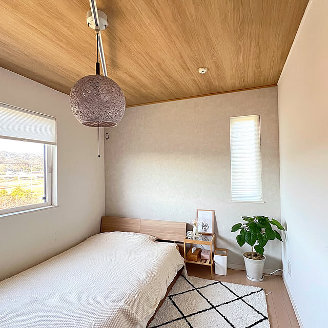 Bedroom,寝室DIY,寝室の壁紙,寝室の天井,寝室インテリア,寝室,インテリア,DIY,ナチュラルインテリア,DIY女子,インテリアコーディネート,ありがとうございます♡,ナチュラルカラー,インテリア大好き,いいね、お返しができなくてごめんなさい。,インテリアを楽しむ yumimaruの部屋