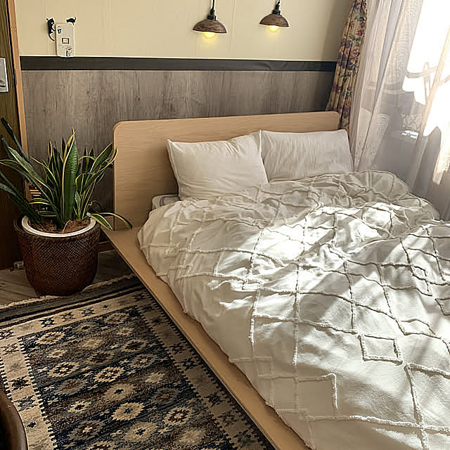 Bedroom,ヒコラー,フロアマット,イケヒコ ウィルトンラグ,イケヒコ,壁紙リメイク,コアラマットレス,コアラベッドフレーム,寝室 Fumiの部屋