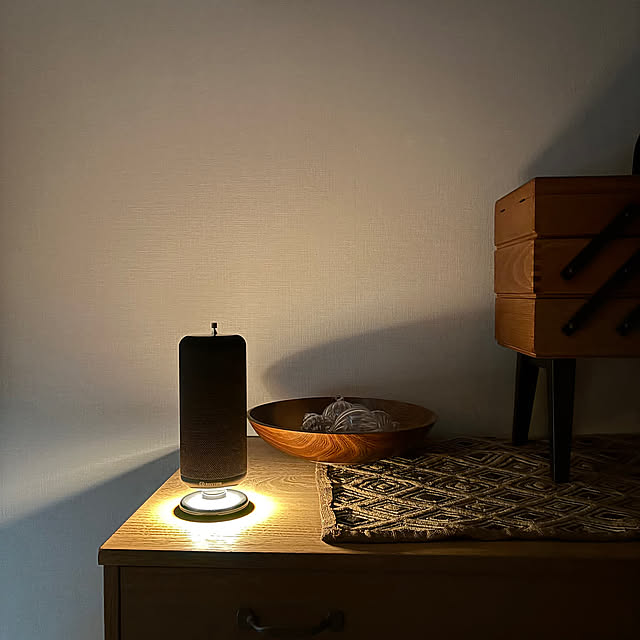 Bedroom,ディスプレイコーナー,RHYTHM,くらしのリズムを整える,リズムアンバサダー,CRANKSPEAKER,手回し充電ワイヤレススピーカー feの部屋