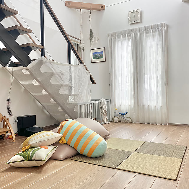 リビング階段,ファイン手すり,オープンステア,グランセゾン,一条工務店,吹き抜け,Lounge pons_grの部屋