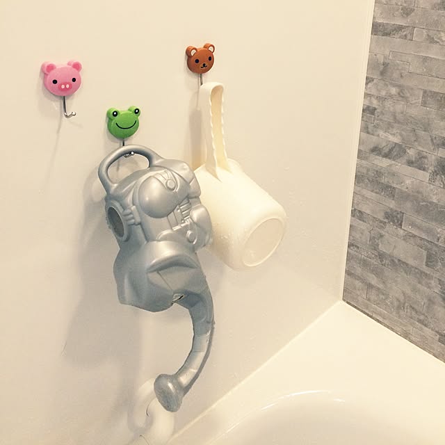 Bathroom,ぞうさんジョウロ,じょうろ,いつもいいねやコメありがとうございます♡,マグネットフック,マグネット,ダイソー,TOTOお風呂,TOTO,子どものいる暮らし chippiの部屋