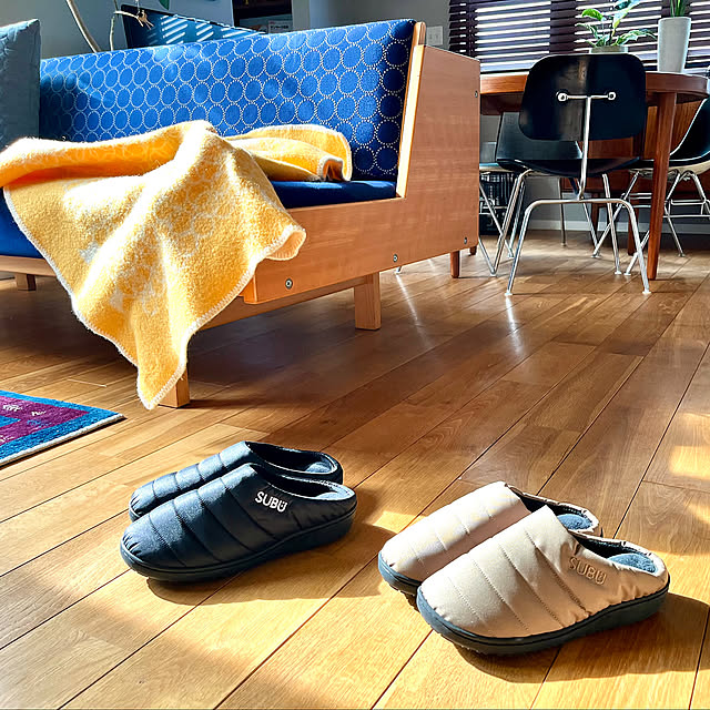 Lounge,冬グッズ,履くダウン,スリッパ嫌いを克服,冬サンダル,SUBU,ルームシューズ,北欧インテリア mashleyの部屋