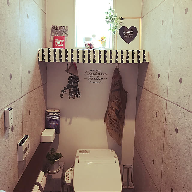 Bathroom,Panasonicのトイレ,家の中いろんな所にBIGBANG,10000人の暮らし,セリア,ダイソー,フェイクグリーン,観葉植物,BIGBANG,minne,ニトリ,100均 Nicoleの部屋