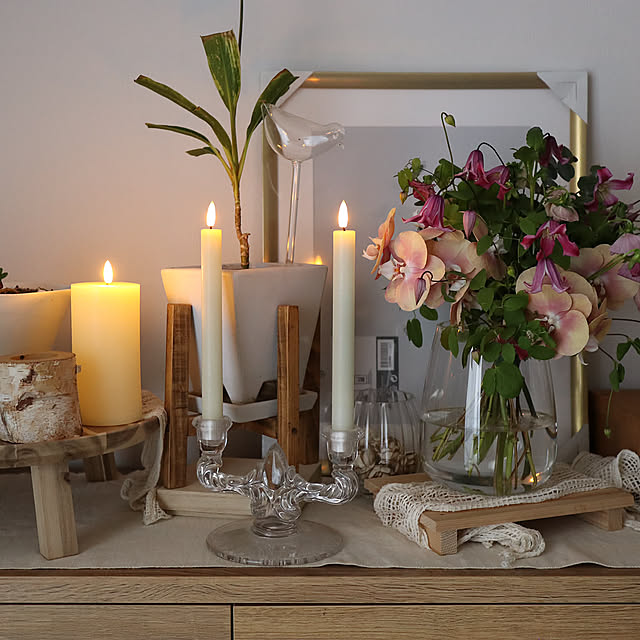 On Walls,キャンドル,観葉植物,フラワーベース,花器,ナチュラルインテリア,ブーケ,フラワーアレンジメント,賃貸マンション,花のある暮らし,ナチュラルカラー,新築マンション,シンプルインテリア,丁寧な暮らし,外国インテリアに憧れて,外国インテリア,マンション暮らし,淡色インテリア,ナチュラル素材 Summerの部屋