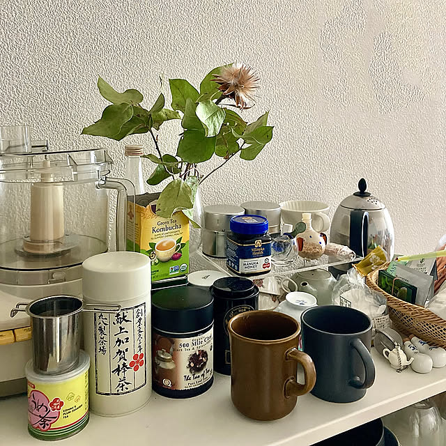 お茶セット,キッチンカウンター,無印良品,心地よい暮らし,ひとり暮らし,花のある暮らし,インテリア,暮らしの記録,賃貸,1R,一人暮らし,おうち時間,ワンルーム,My Shelf,暮らしのハンドブック2023,好きな風景 naaaaaaao777の部屋