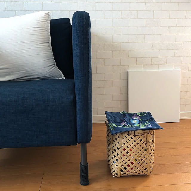 Francfranc クッションカバー,一人掛けソファー,カゴ収納,竹細工,民芸品,IKEA,Lounge,ブルー Rororiの部屋