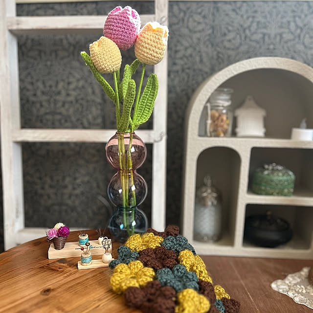 My Shelf,ラダー,ラダーＤIY,ミニチュア,ミニチュア雑貨,チューリップ,ハンドメイド作品,ハンドメイド,ハンドメイド雑貨,スリーピー,スリーピー購入品,ディスプレイコーナー,椅子 Fumiの部屋