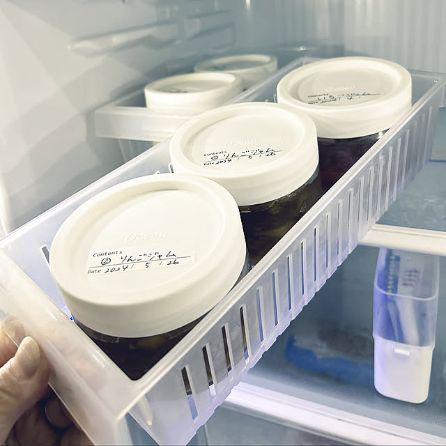 Kitchen,収納アイデア,100均,ラベル,マスキングテープ,スタッキング,収納方法,冷蔵庫収納,キレイ,ストッカートレー,トレー,セリア,ビフォーアフター yunyumの部屋