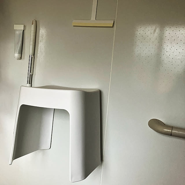 Bathroom,掃除用具収納,掃除用具,風呂椅子、落ちた❗️,風呂椅子浮かす収納,風呂椅子,山崎実業 tower,山崎実業,マグネット大好き,マグネット収納,マグネット Rの部屋