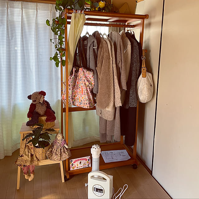 ポトス,冬のアウター置き場,コーヒーの木,手作りカントリードール,テディベアぬいぐるみ,おうた見直しキャンペーン sugichanの部屋