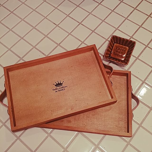 My Desk,キャンドゥ,セリア,リメイク,カフェトレイ風 erinkoの部屋